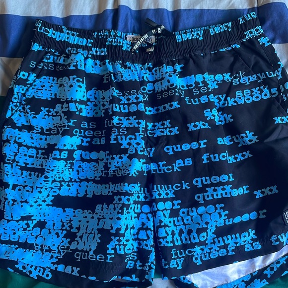Boardshorts - Picture 1 of 2